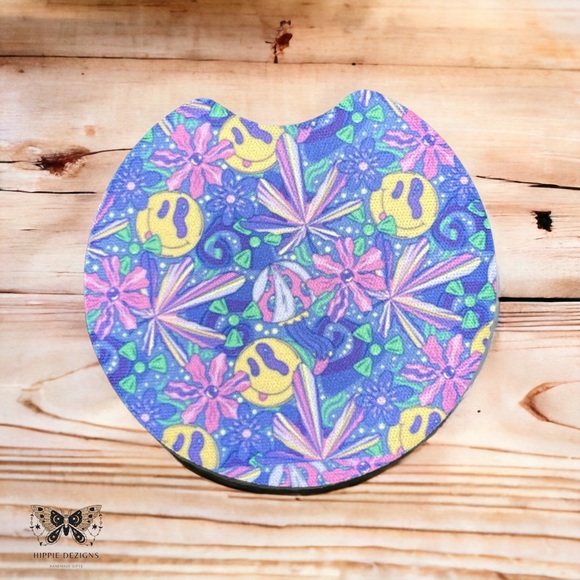 Trippy Smiley Face Car Accessories | Trippy Car Coaster Set | - Picture 4 of 15